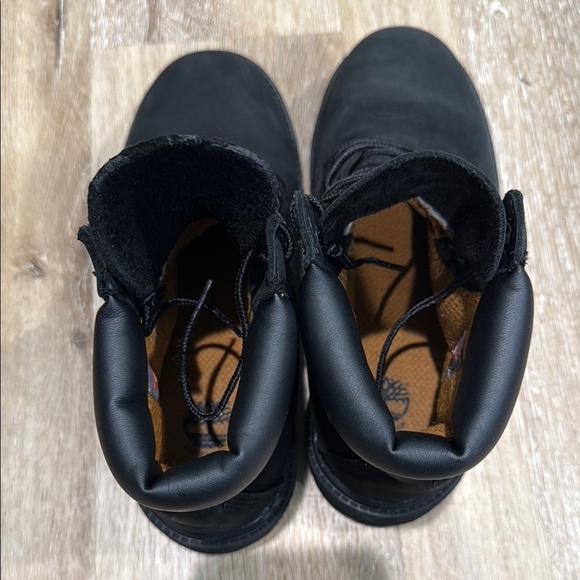 Timberland Size 5 Black Ankle Boots with Padded Collar - Picture 10 of 12